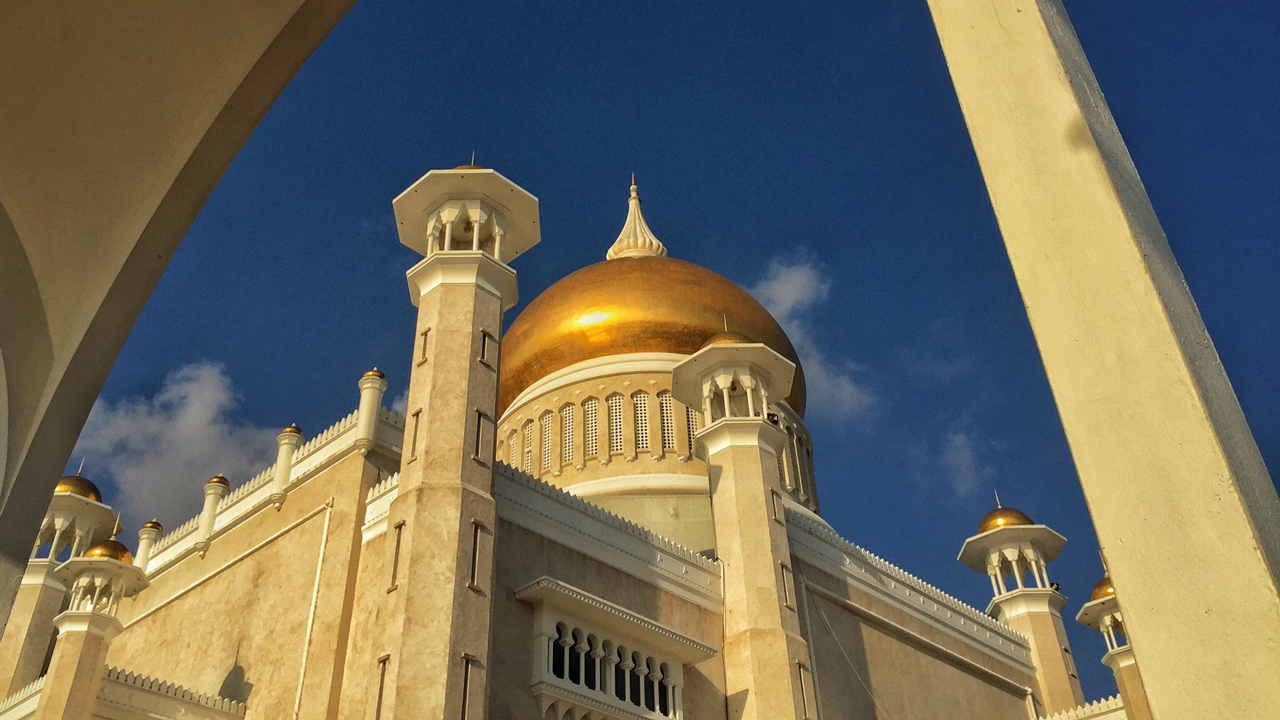 Khám phá Vương Quốc Brunei
